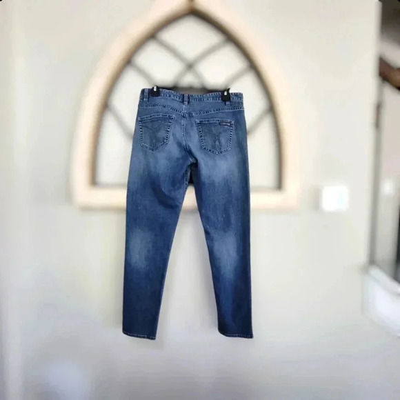 Calvin Klein Medium Wash Skinny Jean Size 4/27 - Picture 2 of 3